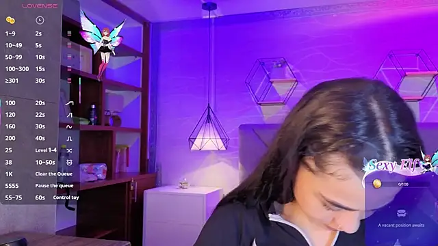 tifanywollf online show from 04.01.26