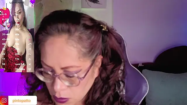 Snapshot of Mariia_Paulaa chatting on 05.02.26 Mariia Paulaa online show from 05.02.26