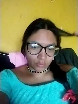 LatinSquirtBaby online show from 05.10.26