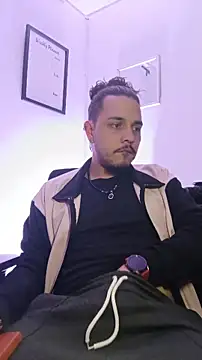Snapshot of Bry__ chatting on 03.19.26 Bry online show from 03.19.26