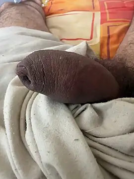 Snapshot of imaan10 chatting on 03.25.26 imaan10 online show from 03.25.26