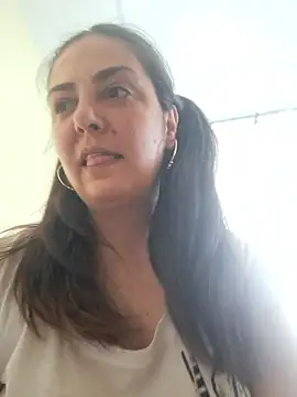 Arya Malone online show from 06.08.26