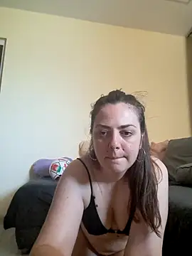 Arya Malone online show from 06.22.26