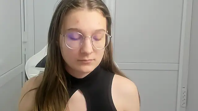 Mia kristal online show from 03.20.26