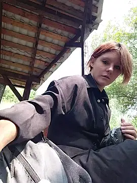 NinaParri online show from 07.20.26