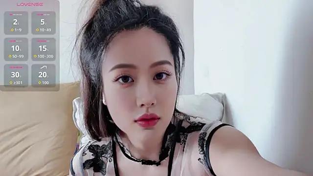 Snapshot of Mumu689 chatting on 05.24.26 Mumu689 online show from 05.24.26