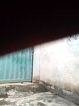 eu lauraa online show from 03.23.26