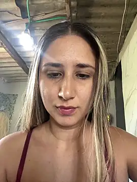 VictoriaWhitmore online show from 04.26.26