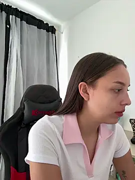 Snapshot of Lauren_Storm chatting on 05.03.26 Lauren Storm online show from 05.03.26