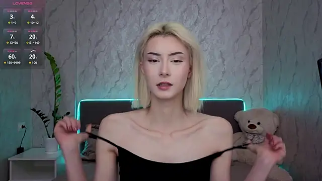 kittysocutie online show from 05.07.26