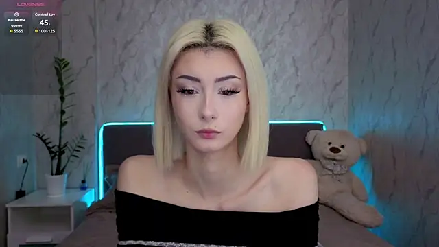 kittysocutie online show from 05.15.26