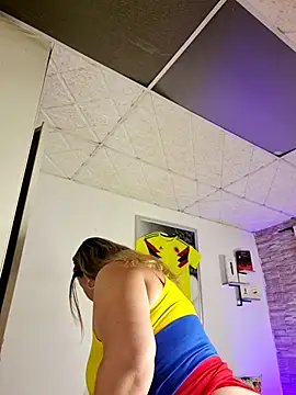 laurabassii online show from 06.28.26