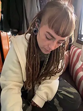 HornyHippy1 online show from 05.05.26