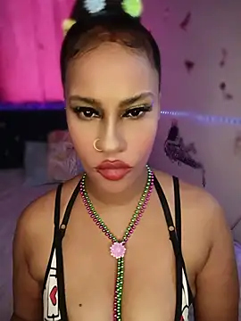 Snapshot of KAYLA_48_ chatting on 07.16.26 KAYLA 48 online show from 07.16.26