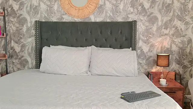  Miss alexxxa online show from 05.28.26