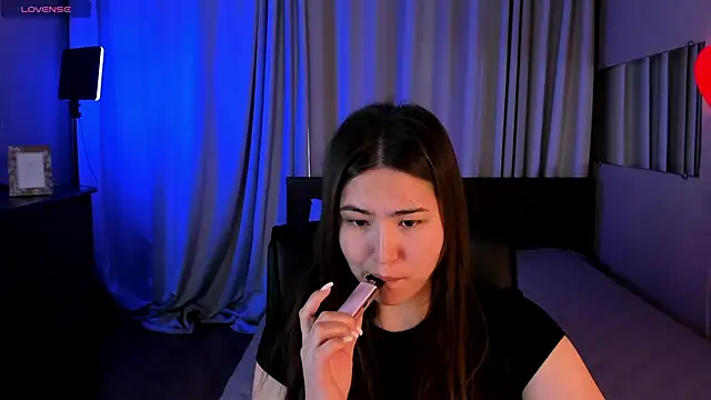 IceIcebabe  online show from 05.26.26