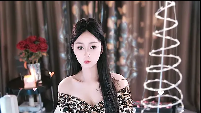 YiHe-jiang online show from 04.07.26