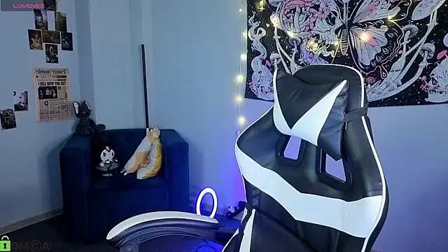 LittleKittenStar online show from 05.05.26
