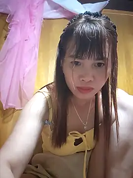 Snapshot of Reeoo-93 chatting on 06.18.26 Reeoo-93 online show from 06.18.26