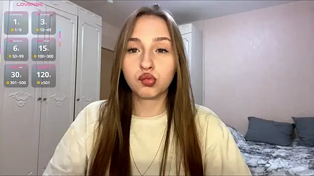 Vickyfaith online show from 04.28.26