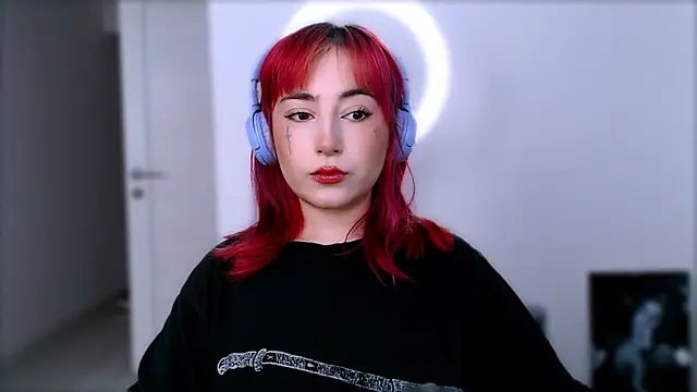 Snapshot of MistressEdith chatting on 04.16.26 MistressEdith online show from 04.16.26