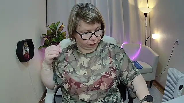 BonnnyBoobsy online show from 05.02.26