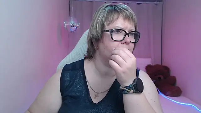 BonnnyBoobsy online show from 05.19.26