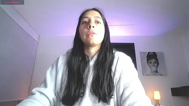 Melannyy V online show from 05.27.26
