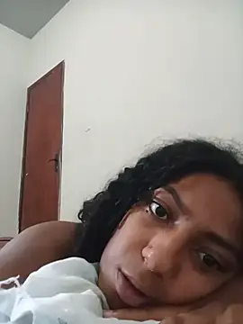 Snapshot of SereiaMulata chatting on 05.17.26 SereiaMulata online show from 05.17.26
