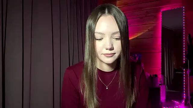 Snapshot of LenLen_Solen chatting on 05.15.26 LenLen Solen online show from 05.15.26