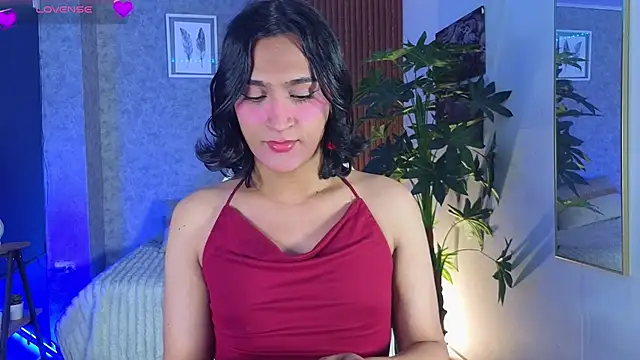 Zoee Kiss  online show from 07.07.26
