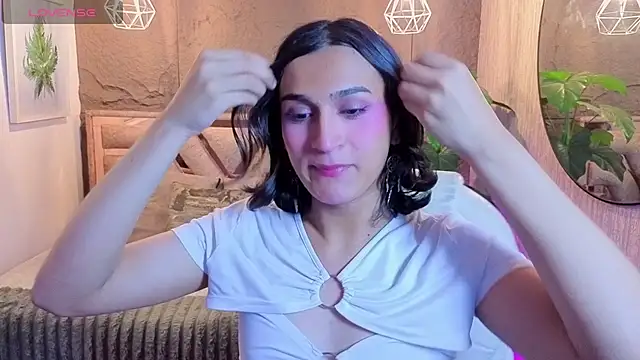 Zoee Kiss  online show from 07.17.26