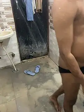 Snapshot of couple-new chatting on 06.23.26 couple-new online show from 06.23.26