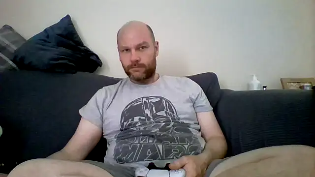 Snapshot of pitch_122 chatting on 05.29.26 pitch 122 online show from 05.29.26