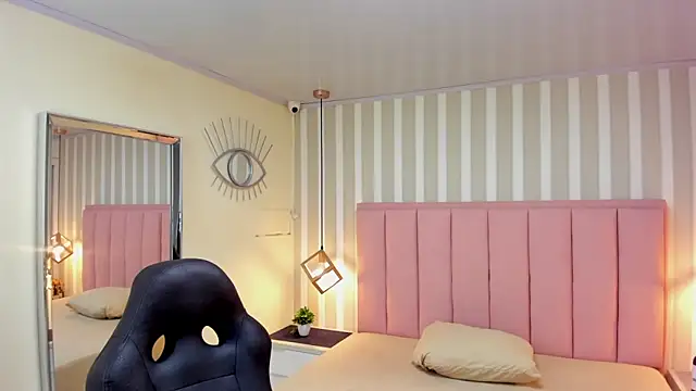 LIZZY VALL online show from 05.22.26