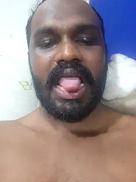 Snapshot of singletamilguy chatting on 04.16.26 singletamilguy online show from 04.16.26