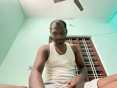 Snapshot of singletamilguy chatting on 05.09.26 singletamilguy online show from 05.09.26