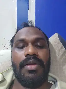 Snapshot of singletamilguy chatting on 05.18.26 singletamilguy online show from 05.18.26