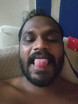 Snapshot of singletamilguy chatting on 05.27.26 singletamilguy online show from 05.27.26