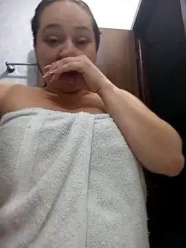 Snapshot of SabrinaVantress chatting on 05.04.26 SabrinaVantress online show from 05.04.26