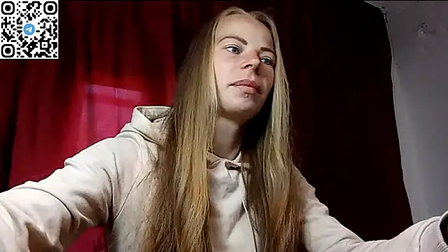 Snapshot of SilentPassion567 chatting on 05.14.26 SilentPassion567 online show from 05.14.26