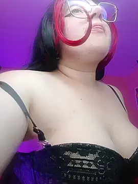 Gigi hart7 online show from 04.22.26