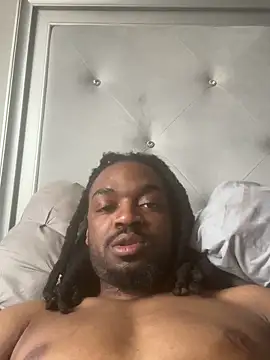 Snapshot of bigdickgigolo chatting on 03.25.26 bigdickgigolo online show from 03.25.26