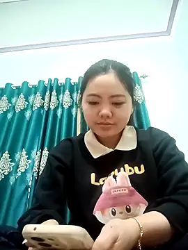 Snapshot of Mi-milan chatting on 03.21.26 Mi-milan online show from 03.21.26