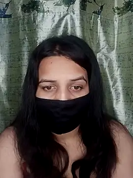 REENA-STRIP online show from 04.22.26