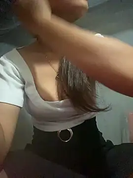 Emmi cute9x online show from 07.11.26