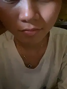 Emmi cute9x online show from 07.14.26