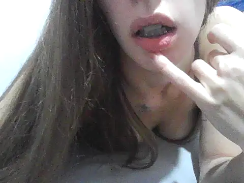 Snapshot of abiiiilpzz chatting on 05.19.26 abiiiilpzz online show from 05.19.26