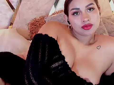 Snapshot of Mrs_Daniels chatting on 05.15.26 Mrs Daniels online show from 05.15.26