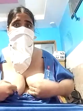 MoonlightMira online show from 07.07.26